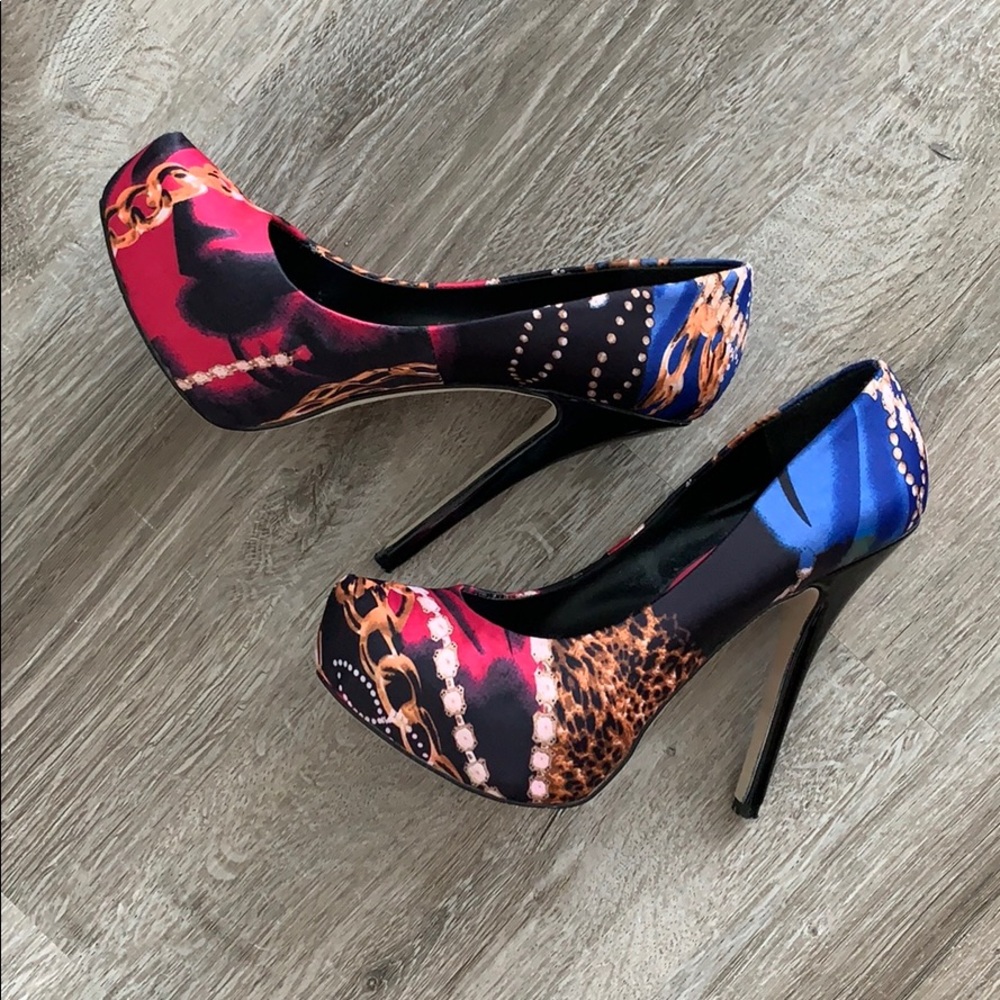 Size 6 Aldo heels
